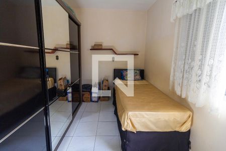 Casa à venda com 318m², 4 quartos e 4 vagasQuarto 2