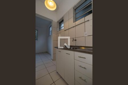 Apartamento à venda com 64m², 2 quartos e sem vaga Apartamento à venda com 64m², 2 quartos e sem vagaCozinha