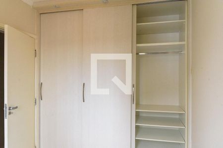 Apartamento para alugar com 76m², 3 quartos e 2 vagasQuarto 1 - Armários