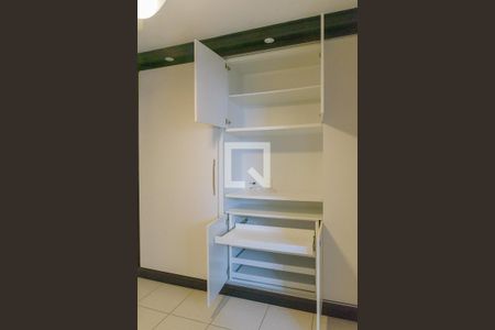 Apartamento para alugar com 76m², 3 quartos e 2 vagasSuíte