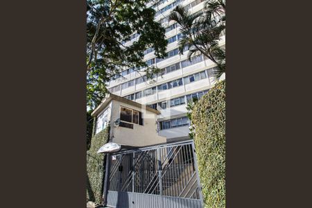 Apartamento à venda com 56m², 2 quartos e 1 vaga Apartamento à venda com 56m², 2 quartos e 1 vagaFachada