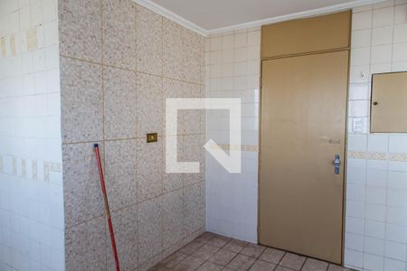 Apartamento à venda com 56m², 2 quartos e 1 vaga Apartamento à venda com 56m², 2 quartos e 1 vagaCozinha