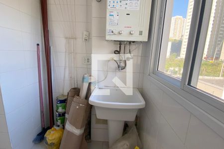 Apartamento para alugar com 72m², 3 quartos e 1 vagaÁrea de Serviço