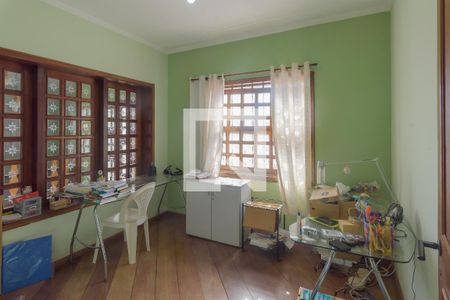 Casa à venda com 270m², 4 quartos e 4 vagas Casa à venda com 270m², 4 quartos e 4 vagasQuarto 1