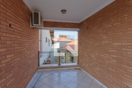 Casa à venda com 270m², 4 quartos e 4 vagas Casa à venda com 270m², 4 quartos e 4 vagasVaranda da Sala 2 e Suíte