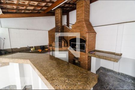 Apartamento à venda com 74m², 3 quartos e 2 vagasChurrasqueira 