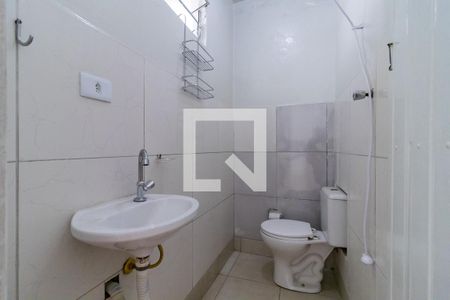 Banheiro de casa para alugar com 1 quarto, 30m² em Vila Gumercindo, São Paulo