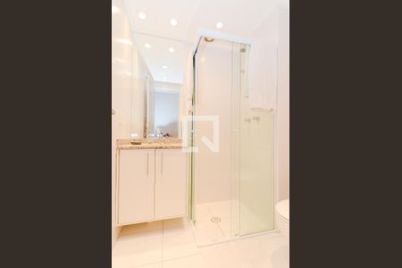 Apartamento à venda com 68m², 2 quartos e 1 vagaBanheiro Social