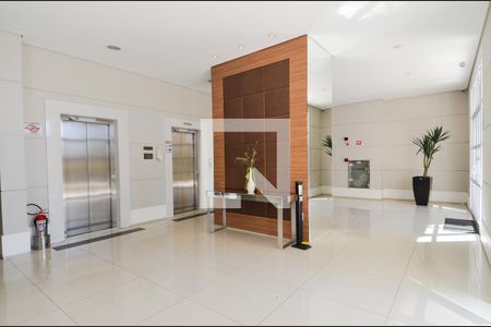 Apartamento à venda com 68m², 2 quartos e 1 vagaHall Social 