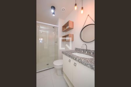 Banheiro de kitnet/studio para alugar com 1 quarto, 28m² em Campos Elíseos, São Paulo