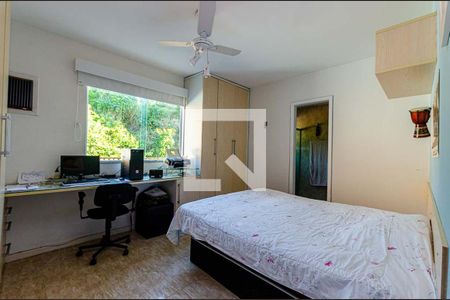suíte de casa à venda com 4 quartos, 180m² em São Francisco, Niterói