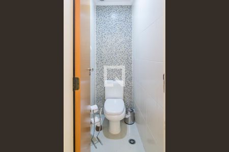 Lavabo de apartamento para alugar com 3 quartos, 126m² em Vila Scarpelli, Santo André