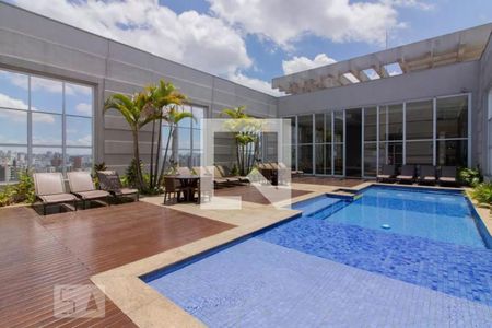 Apartamento à venda com 75m², 1 quarto e 2 vagas Apartamento à venda com 75m², 1 quarto e 2 vagasÁrea comum - Piscina