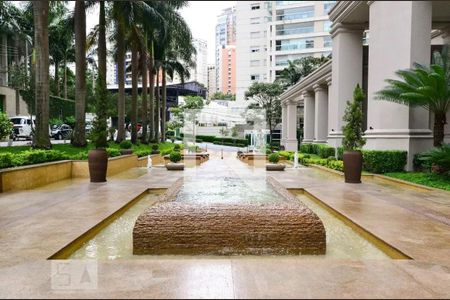 Apartamento à venda com 75m², 1 quarto e 2 vagas Apartamento à venda com 75m², 1 quarto e 2 vagasEntrada