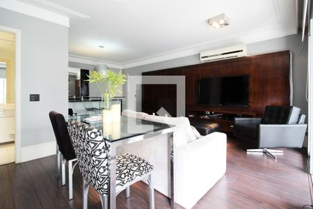 Apartamento à venda com 75m², 1 quarto e 2 vagas Apartamento à venda com 75m², 1 quarto e 2 vagasSala