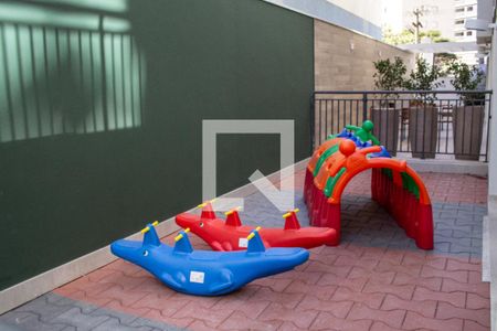 Apartamento à venda com 64m², 2 quartos e 1 vaga Apartamento à venda com 64m², 2 quartos e 1 vagaÁrea Comum - Playground