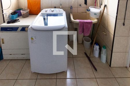 Apartamento para alugar com 281m², 3 quartos e 3 vagasÁrea de Serviço