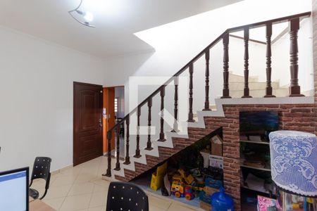 Casa à venda com 202m², 5 quartos e 4 vagasSalas