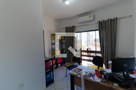 Casa à venda com 202m², 5 quartos e 4 vagasSuíte 02