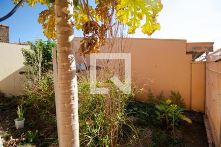 Casa à venda com 202m², 5 quartos e 4 vagasQuintal