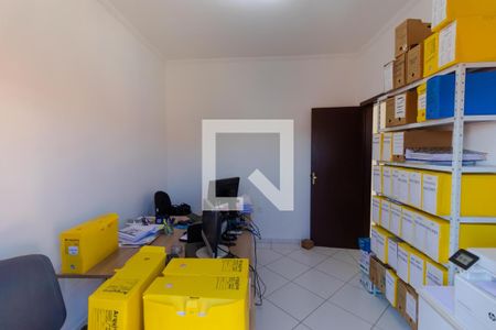 Casa à venda com 202m², 5 quartos e 4 vagasQuarto 01