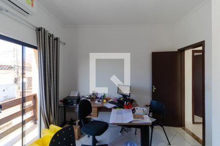 Casa à venda com 202m², 5 quartos e 4 vagasSuíte 02