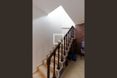 Escada de casa à venda com 5 quartos, 202m² em Jardim Nova Europa, Campinas