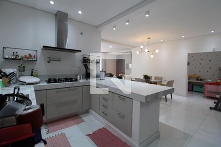 Casa à venda com 320m², 3 quartos e 4 vagasCozinha