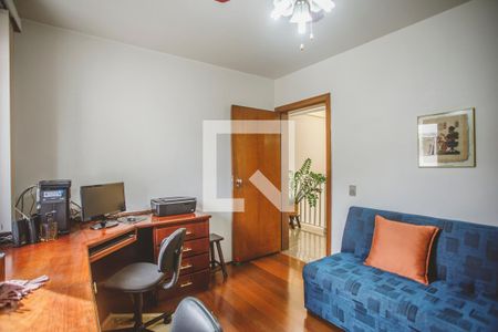 Casa à venda com 500m², 4 quartos e 4 vagas Casa à venda com 500m², 4 quartos e 4 vagasQuarto 3