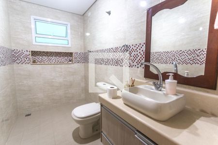 Casa à venda com 198m², 3 quartos e 1 vaga Casa à venda com 198m², 3 quartos e 1 vagaBanheiro social