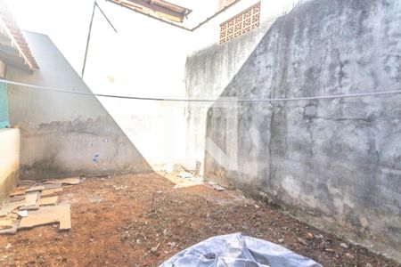 Casa à venda com 198m², 3 quartos e 1 vaga Casa à venda com 198m², 3 quartos e 1 vagaQuintal