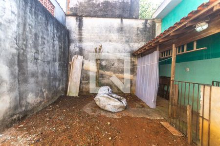 Casa à venda com 198m², 3 quartos e 1 vaga Casa à venda com 198m², 3 quartos e 1 vagaQuintal