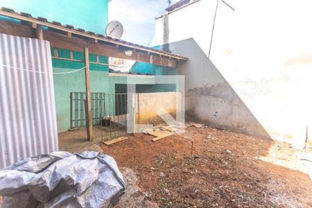 Casa à venda com 198m², 3 quartos e 1 vaga Casa à venda com 198m², 3 quartos e 1 vagaQuintal
