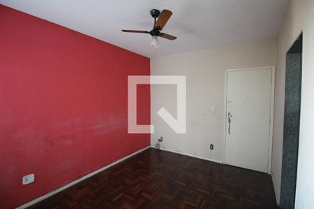 Sala de apartamento para alugar com 1 quarto, 39m² em Alcantara, São Gonçalo