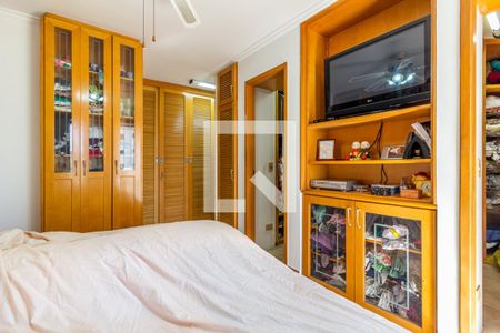 Apartamento à venda com 324m², 3 quartos e 2 vagas Apartamento à venda com 324m², 3 quartos e 2 vagasSuite 2