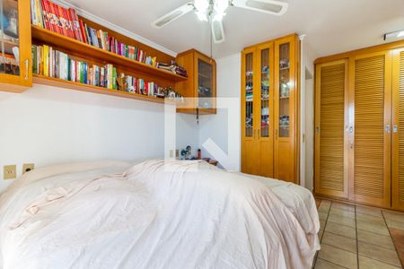 Apartamento à venda com 324m², 3 quartos e 2 vagas Apartamento à venda com 324m², 3 quartos e 2 vagasSuite 2