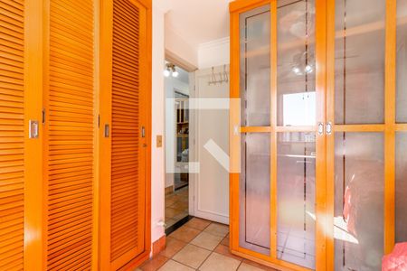 Apartamento à venda com 324m², 3 quartos e 2 vagas Apartamento à venda com 324m², 3 quartos e 2 vagasSuite 1