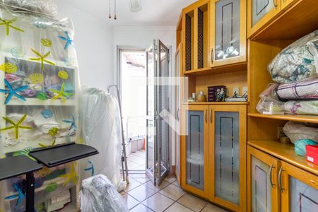 Apartamento à venda com 324m², 3 quartos e 2 vagas Apartamento à venda com 324m², 3 quartos e 2 vagasQuarto 3
