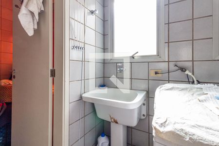 Apartamento à venda com 324m², 3 quartos e 2 vagas Apartamento à venda com 324m², 3 quartos e 2 vagasÁrea de Serviço