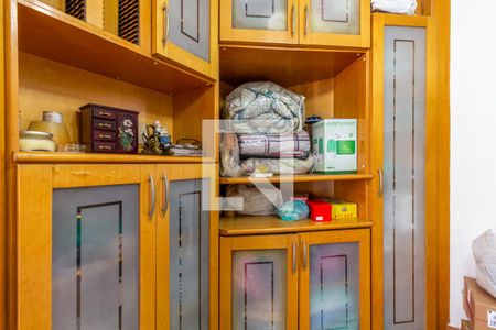 Apartamento à venda com 324m², 3 quartos e 2 vagas Apartamento à venda com 324m², 3 quartos e 2 vagasQuarto 3