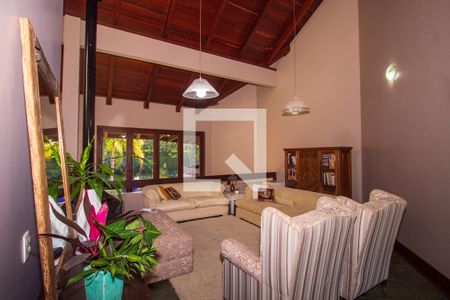 Casa de condomínio à venda com 1400m², 1 quarto e 4 vagas Casa de condomínio à venda com 1400m², 1 quarto e 4 vagasSala de TV 2