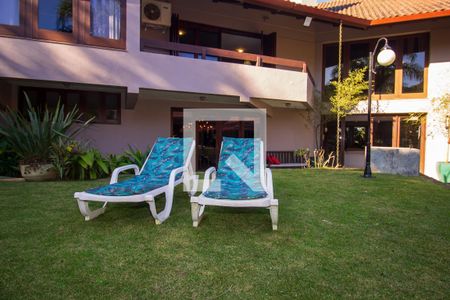 Casa de condomínio à venda com 1400m², 1 quarto e 4 vagas Casa de condomínio à venda com 1400m², 1 quarto e 4 vagasÁrea Externa