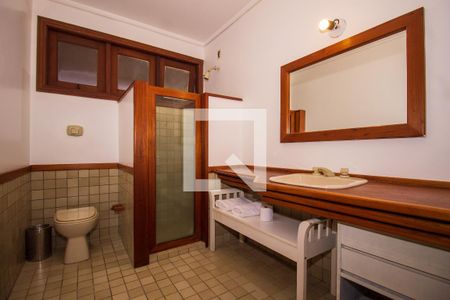 Casa de condomínio à venda com 1400m², 1 quarto e 4 vagas Casa de condomínio à venda com 1400m², 1 quarto e 4 vagasBanheiro do Quarto 1 e 2