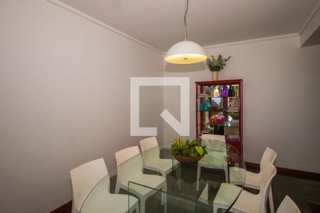 Casa de condomínio à venda com 1400m², 1 quarto e 4 vagas Casa de condomínio à venda com 1400m², 1 quarto e 4 vagasSala de Reunião