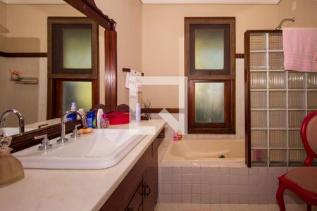 Casa de condomínio à venda com 1400m², 1 quarto e 4 vagas Casa de condomínio à venda com 1400m², 1 quarto e 4 vagasBanheiro da Suíte 5