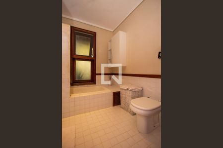 Casa de condomínio à venda com 1400m², 1 quarto e 4 vagas Casa de condomínio à venda com 1400m², 1 quarto e 4 vagasBanheiro da Suíte 4