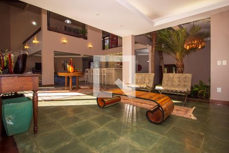 Casa de condomínio à venda com 1400m², 1 quarto e 4 vagas Casa de condomínio à venda com 1400m², 1 quarto e 4 vagasSala