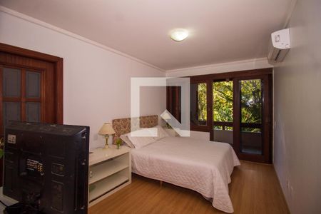 Casa de condomínio à venda com 1400m², 1 quarto e 4 vagas Casa de condomínio à venda com 1400m², 1 quarto e 4 vagasSuíte 3