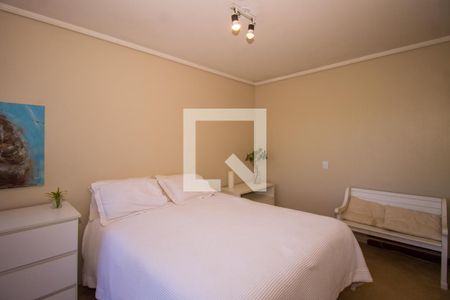 Casa de condomínio à venda com 1400m², 1 quarto e 4 vagas Casa de condomínio à venda com 1400m², 1 quarto e 4 vagasQuarto 2