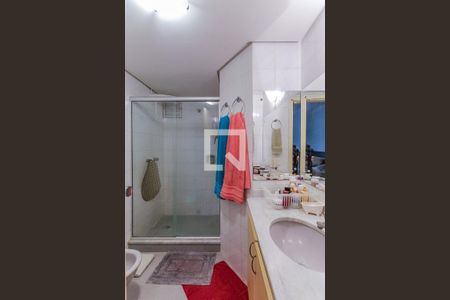 Apartamento à venda com 110m², 3 quartos e 1 vagaBanheiro da suíte